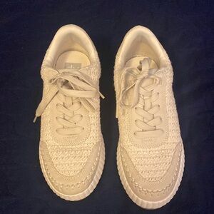 Dolce Vita Dolen Sneaker